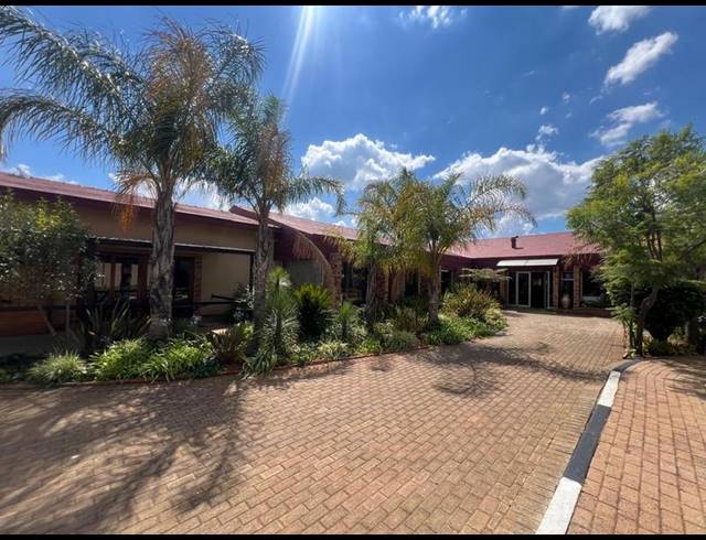 BUSINESS FOR SALE IN GREENHILLS